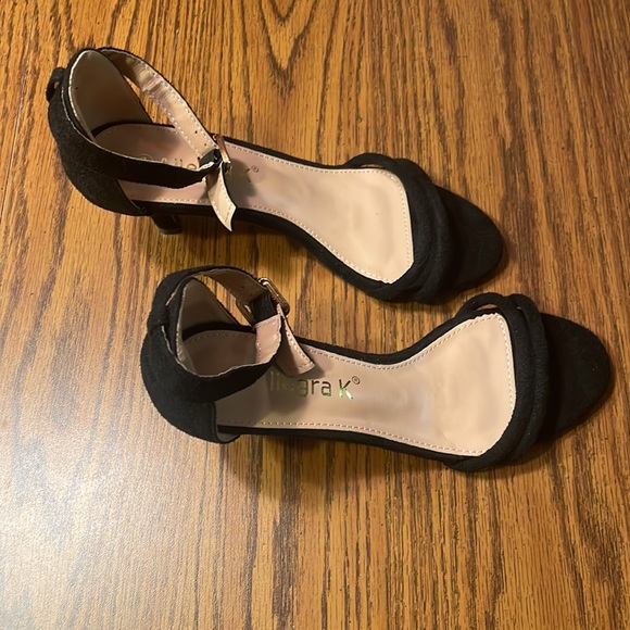 Allegra K Suede Open Toe Kitten Heel Ankle Strap Sandals, Black, Size 7. - Picture 5 of 8